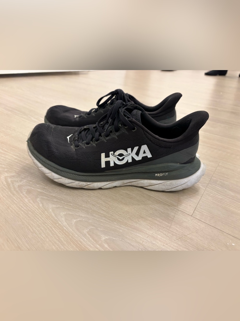 Hoka ProFly Women’s Athletic Running Shoes